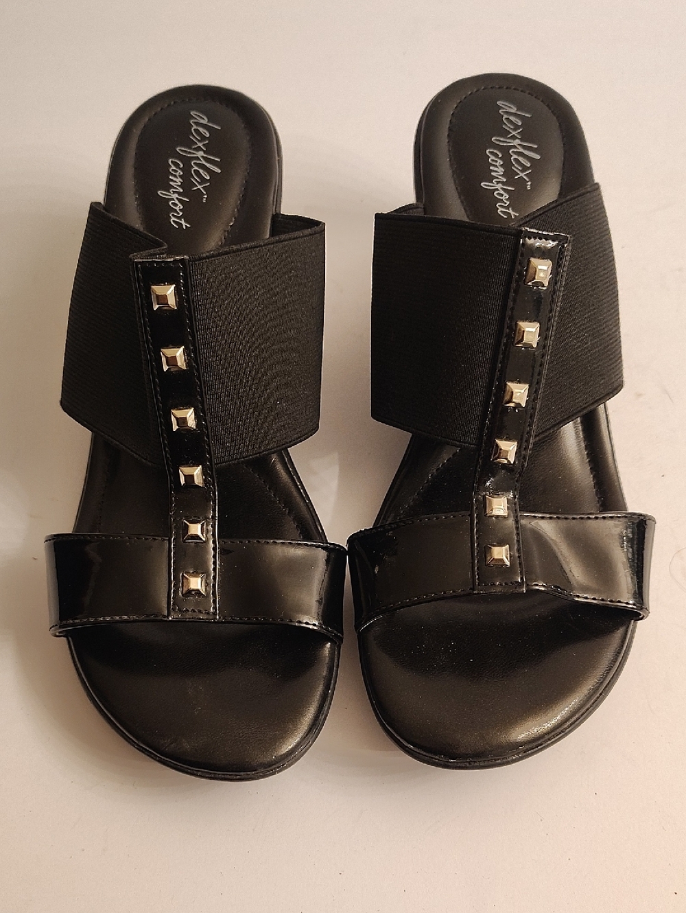 dexflex Women's Size 7 comfort Black Slide Wadges with Silver Studs